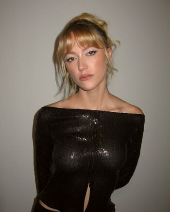 Maika Monroe