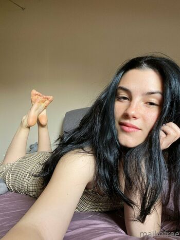 maikofeetfree