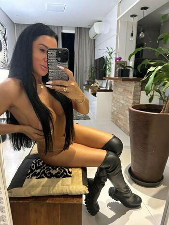 Maira Fraga