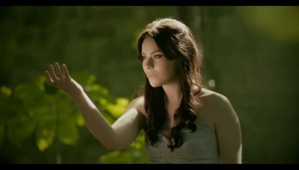 Mairead Carlin