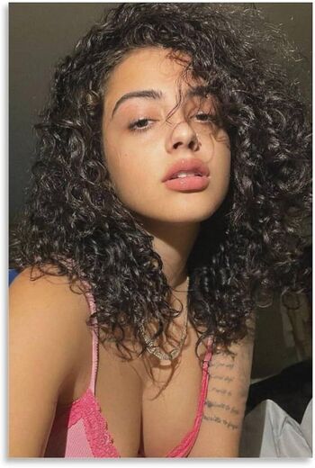 Malú Trevejo