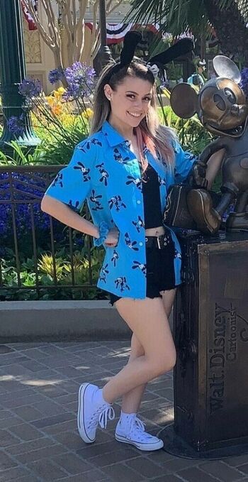 Mally_Mouse