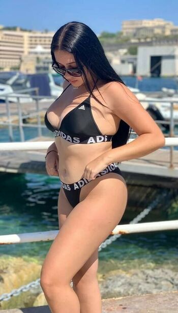 Maltese Girls