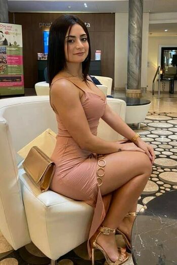Maltese Girls
