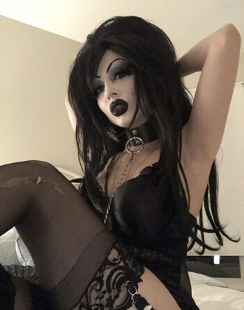 Mamie Hades