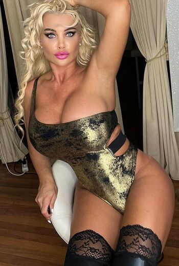Mandity Izabella
