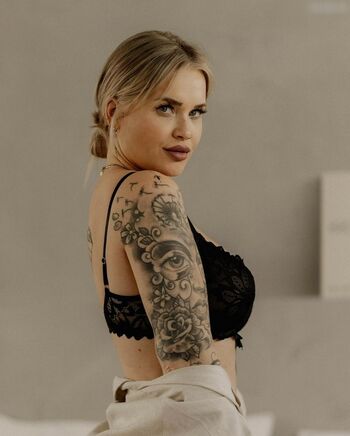 Mandy-Kay Bart