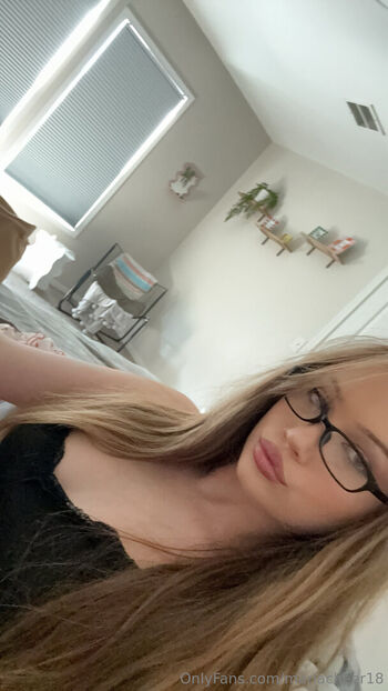 mariacheer18