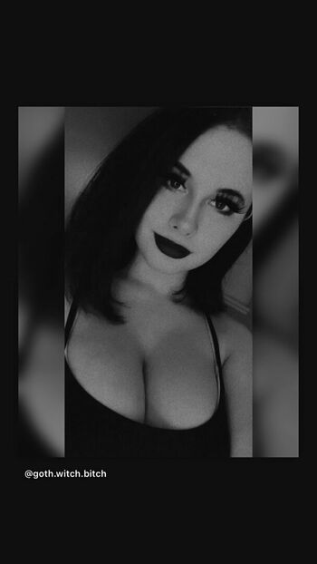 mariana_labruja