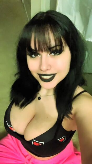 MarianaLaBruja