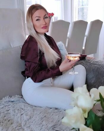 Marika Fingerroos