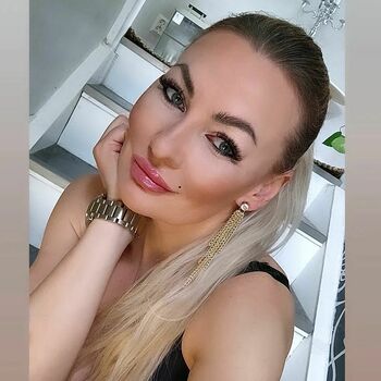 Marika Fingerroos