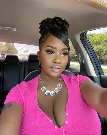 Mariyah Bleu