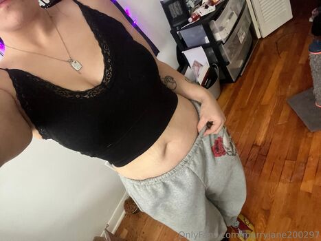 marryjane200297