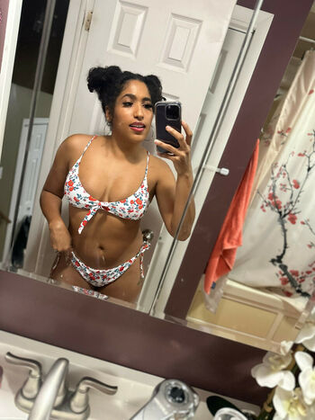 Marti Belle