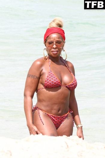 Mary J. Blige