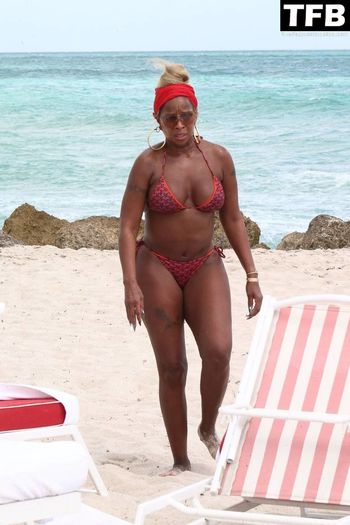 Mary J. Blige