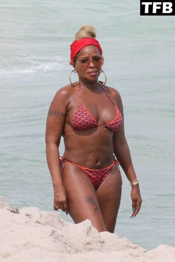 Mary J. Blige