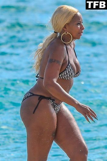 Mary J. Blige