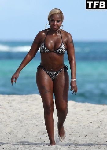 Mary J. Blige