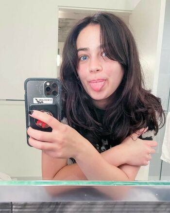 Mary Mouser