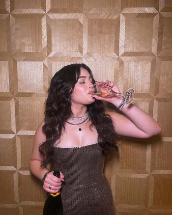 Mary Mouser