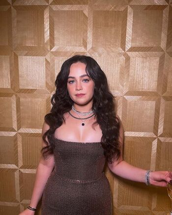 Mary Mouser