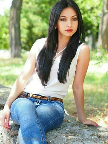 mary_strawberry