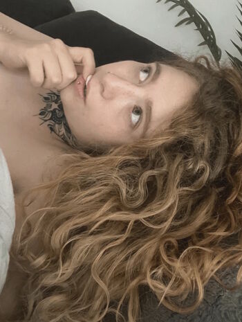 Maryjane Auryn