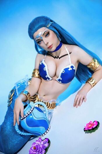 Mayweda Cosplay