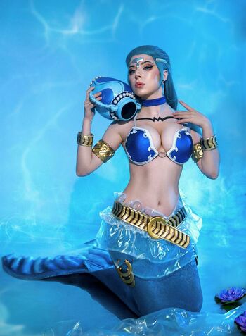 Mayweda Cosplay