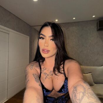 MC Mirella