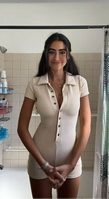 Megan Larian