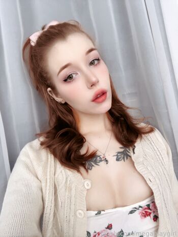 Megaplaygirl