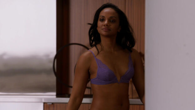Mekia Cox
