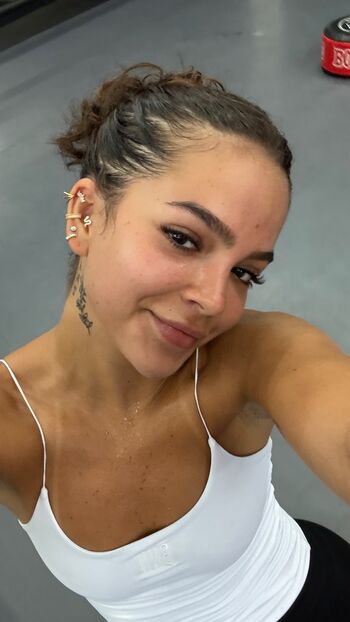 Mel Maia