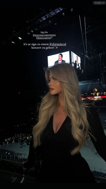 Melaniethrr