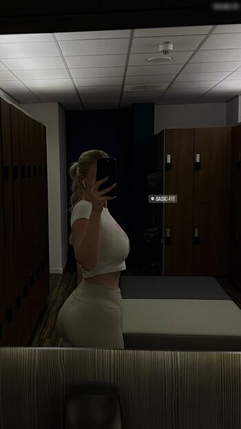 Melaniethrr