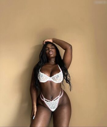 Melaxgoddess