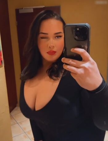 melina.bodybuilder