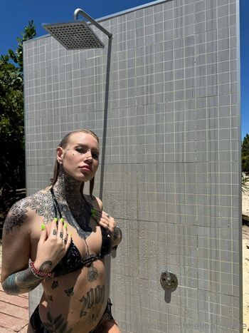 melinaroyfree