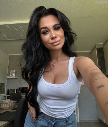 Melissa Charstensen