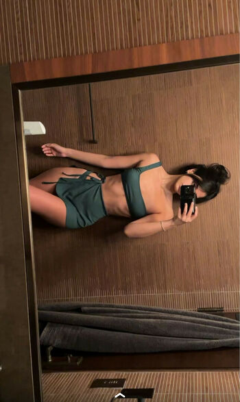 Melody Oz