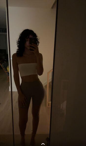 Melody Oz