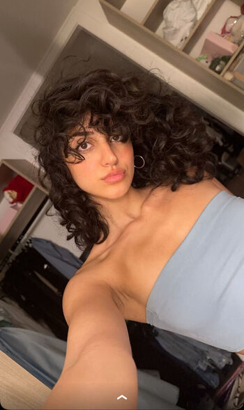 Melody Oz