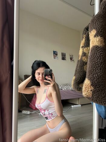 MermaidsKiss
