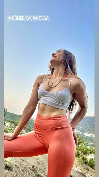Merve Elmas