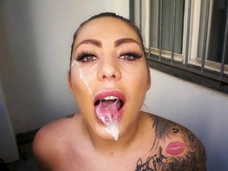 Mia Blow