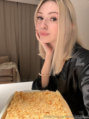 Mia_Bluebird