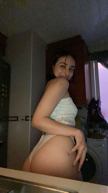 mia_latinaa
